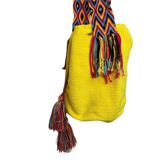 Handwoven Wayuu/Mochilla Authentic Multi-color‎ Woven Knit Bucket Bag - Picture 4 of 5